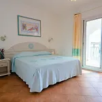Stylish Res Del Golfodiorosei 1 Bedapt B5 Persons דירה אורוסיי