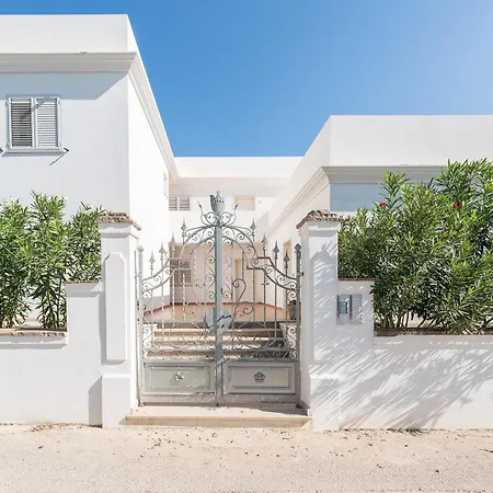 Lägenhet Stylish Res Del Golfodiorosei 1 Bedapt B5 Persons