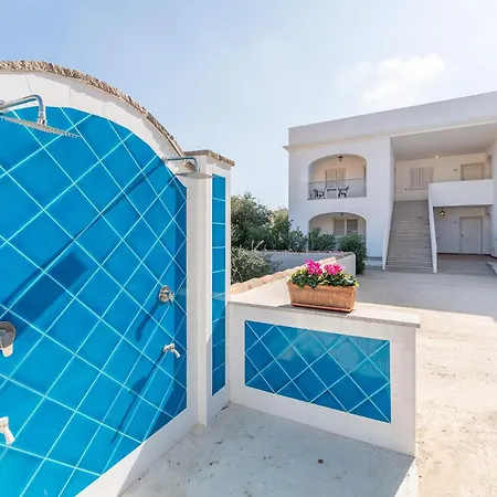 Stylish Res Del Golfodiorosei 1 Bedapt B5 Persons Lägenhet *