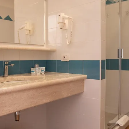 Stylish Res Del Golfodiorosei 1 Bedapt B5 Persons *
