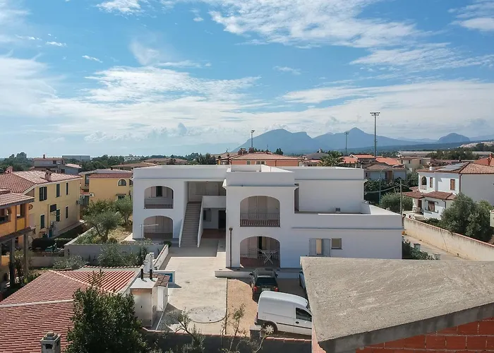 Stylish Res Del Golfodiorosei 1 Bedapt B5 Persons Apartment Orosei