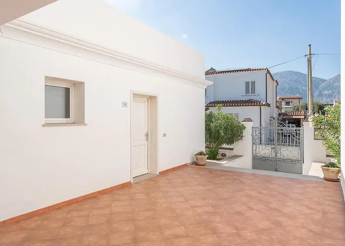 Stylish Res Del Golfodiorosei 1 Bedapt B5 Persons *