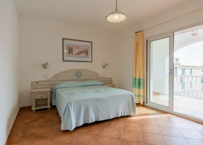 Stylish Res Del Golfodiorosei 1 Bedapt B5 Persons Apartment Orosei